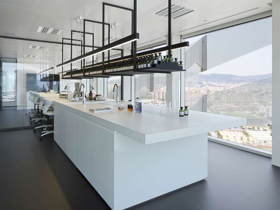 铜陵企业总部进阶之路，合肥半山装饰雕琢高端办公空间(图1)