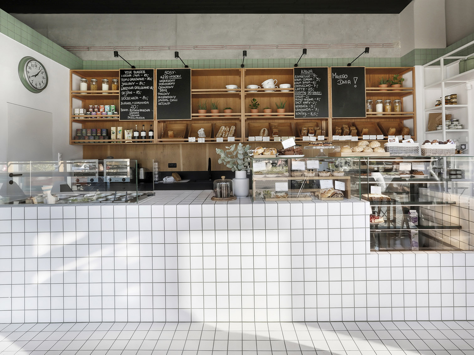 150平方面包店装修设计项目(图3)