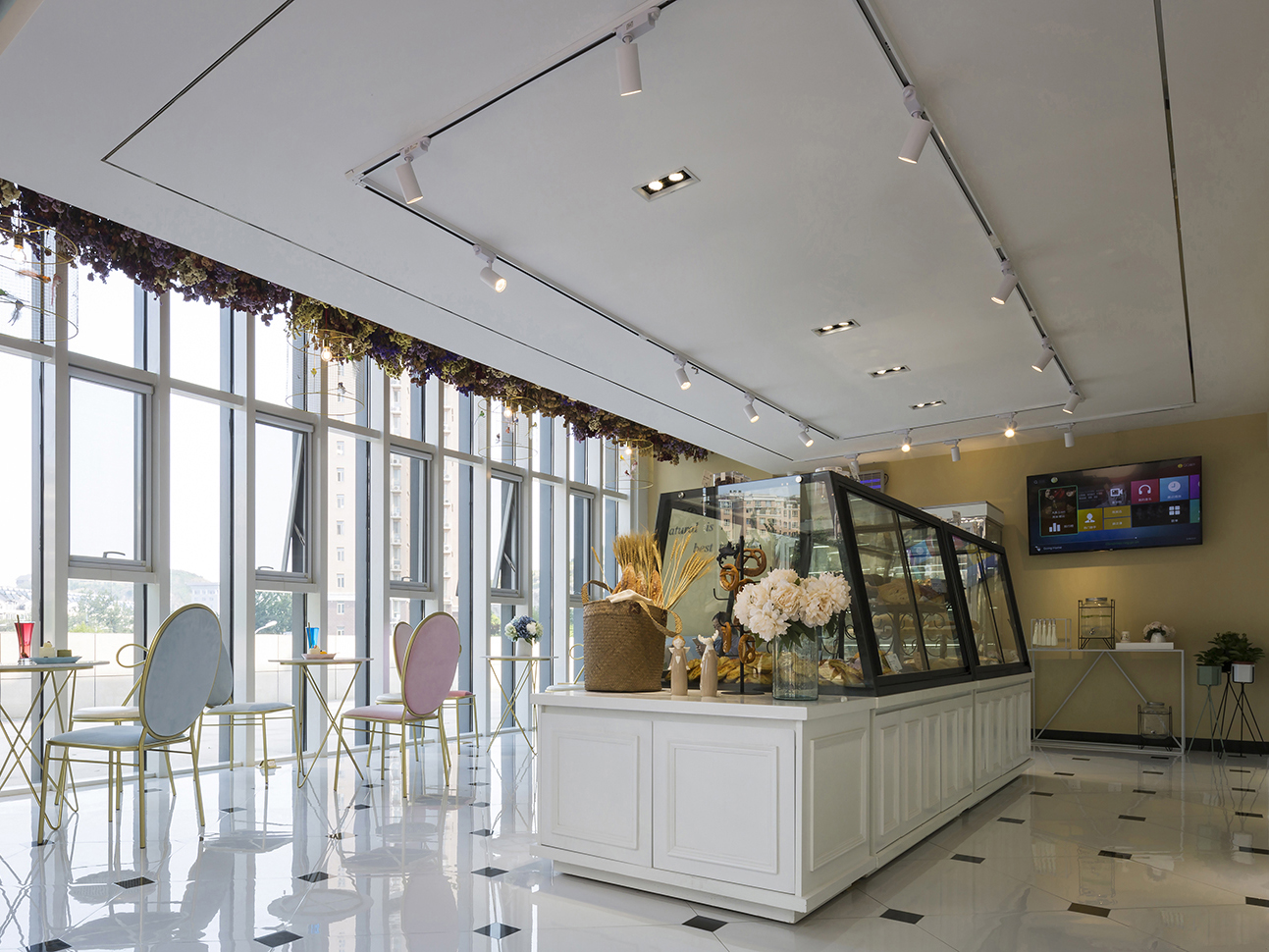 300平方精品面包店装修设计项目(图2)