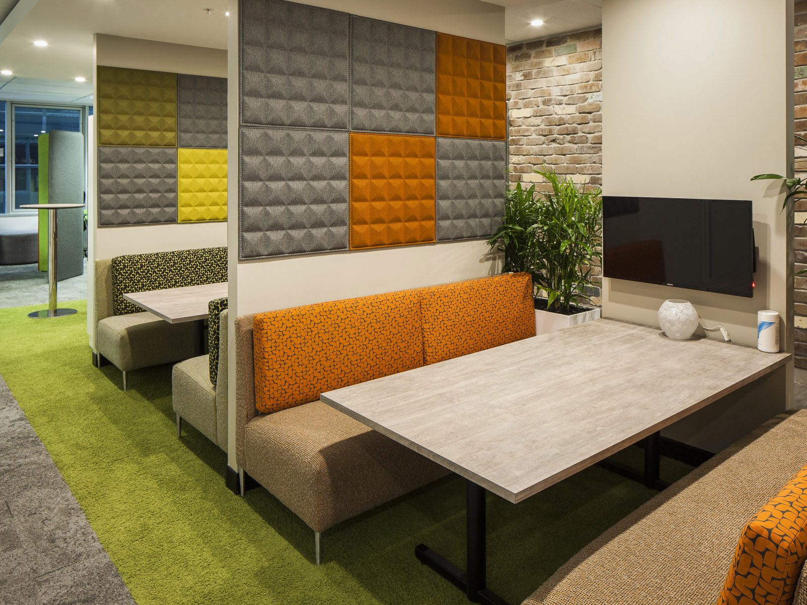 芜湖1600平方现代简约办公室装修设计案例(图2)