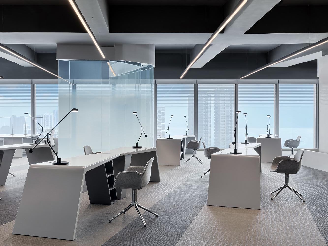 新站区2000平现代极简风高端办公室装修设计项目(图1)