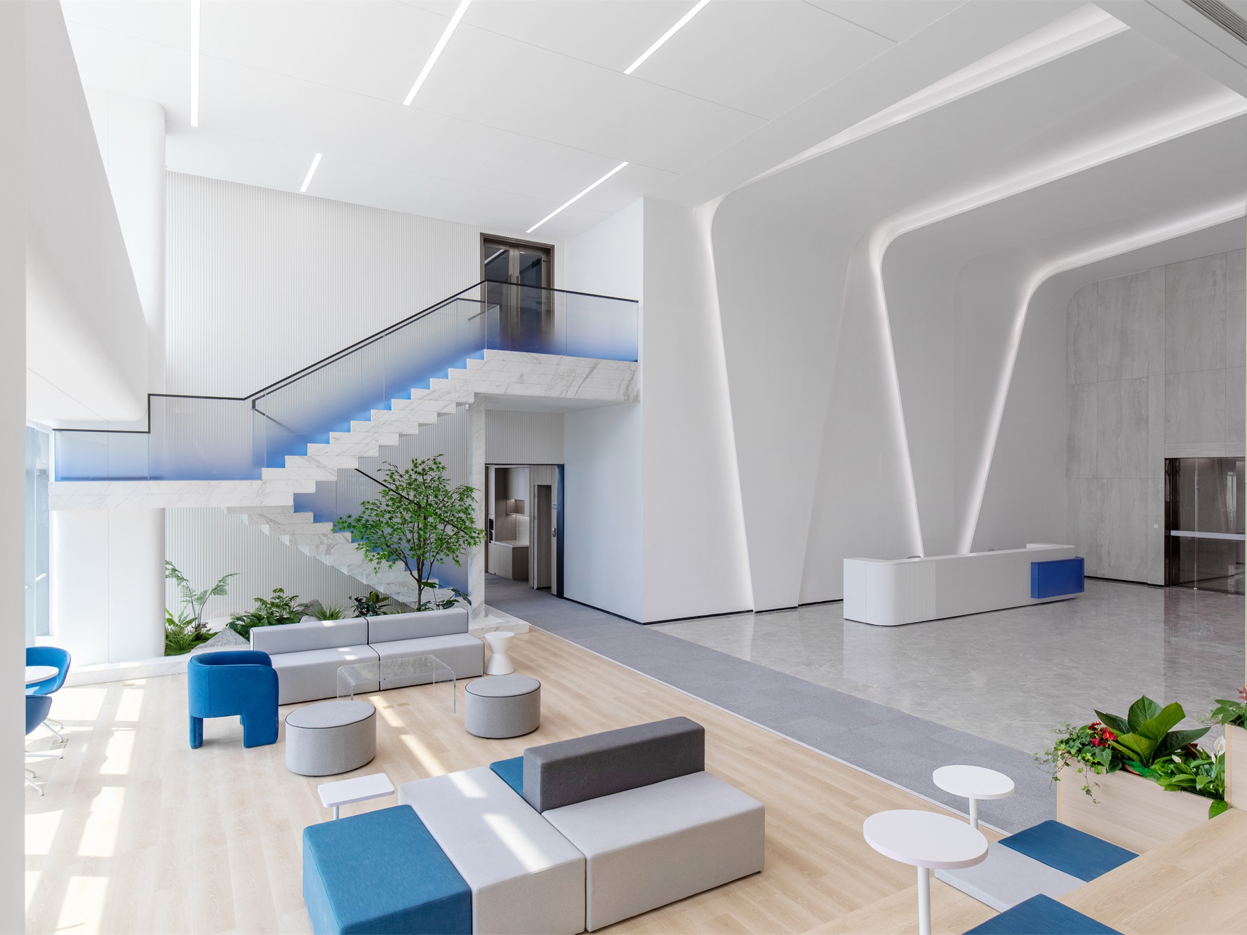 现代精品6500平企业商务办公楼工装装修(图1) 现代精品6500平企业商务办公楼工装装修(图1)