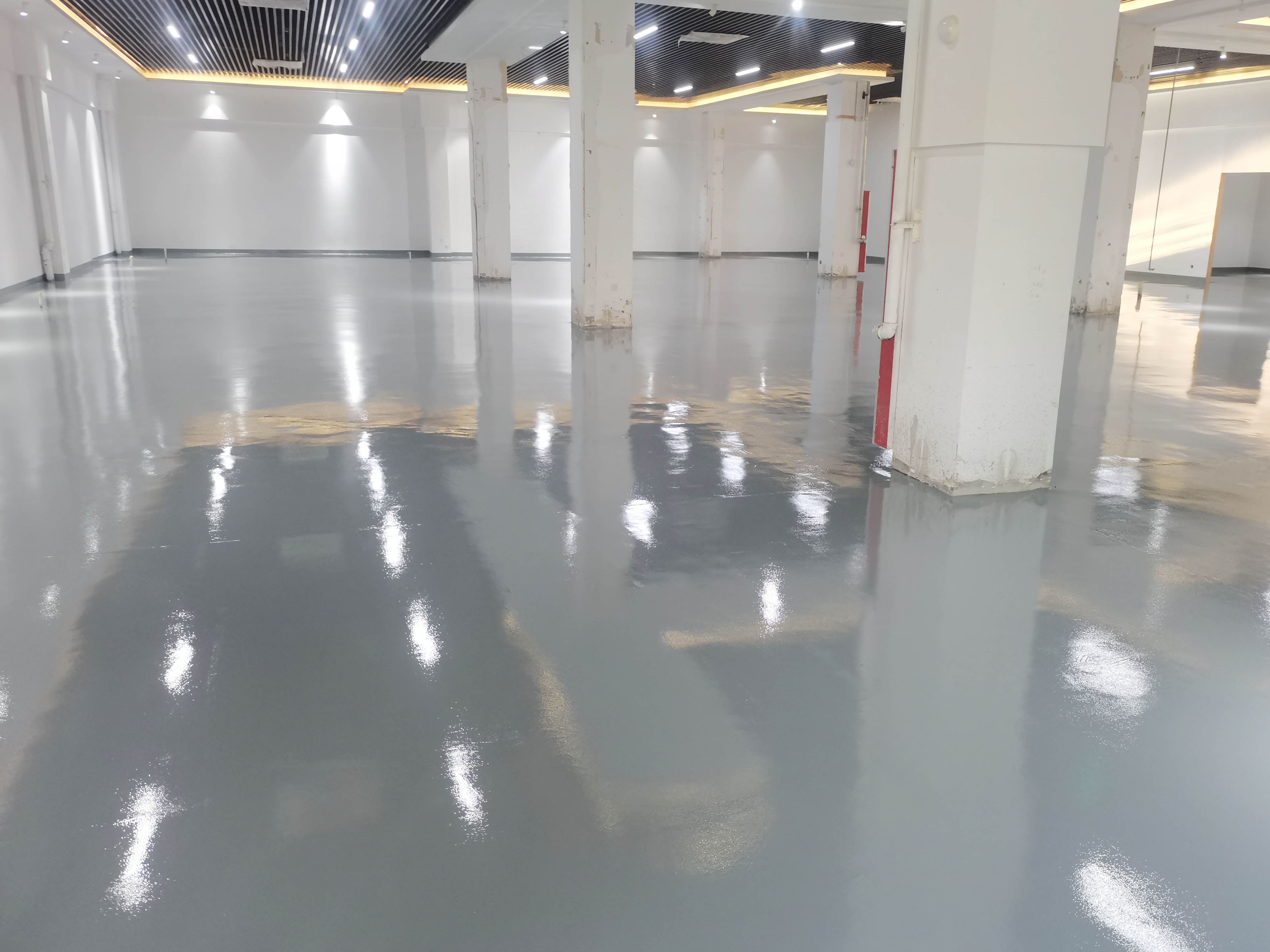 合肥大束科技有限责任公司车间厂房地面翻新改造(图3)